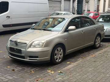 Avensis 2.0 Turbo D4D 16v Linea Luna