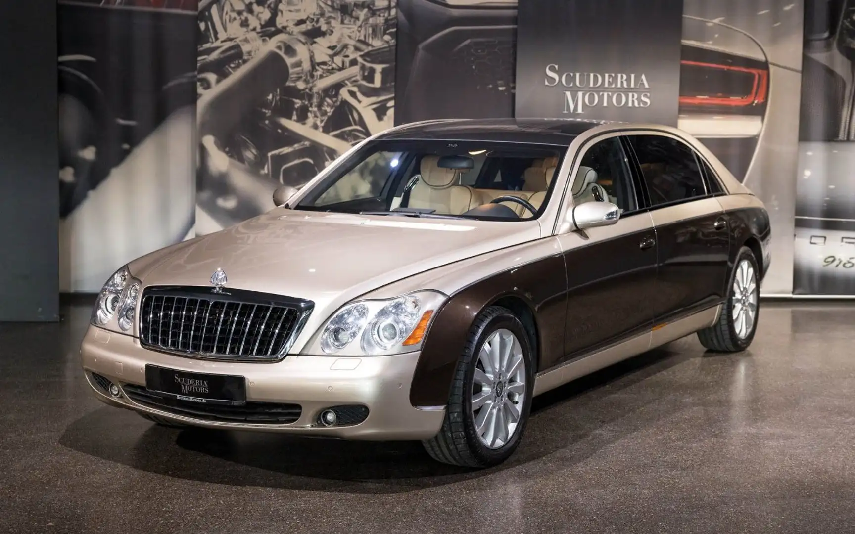 Maybach 62 S | DUO-TONE PAINT | FULL CARBON ! Or - 1