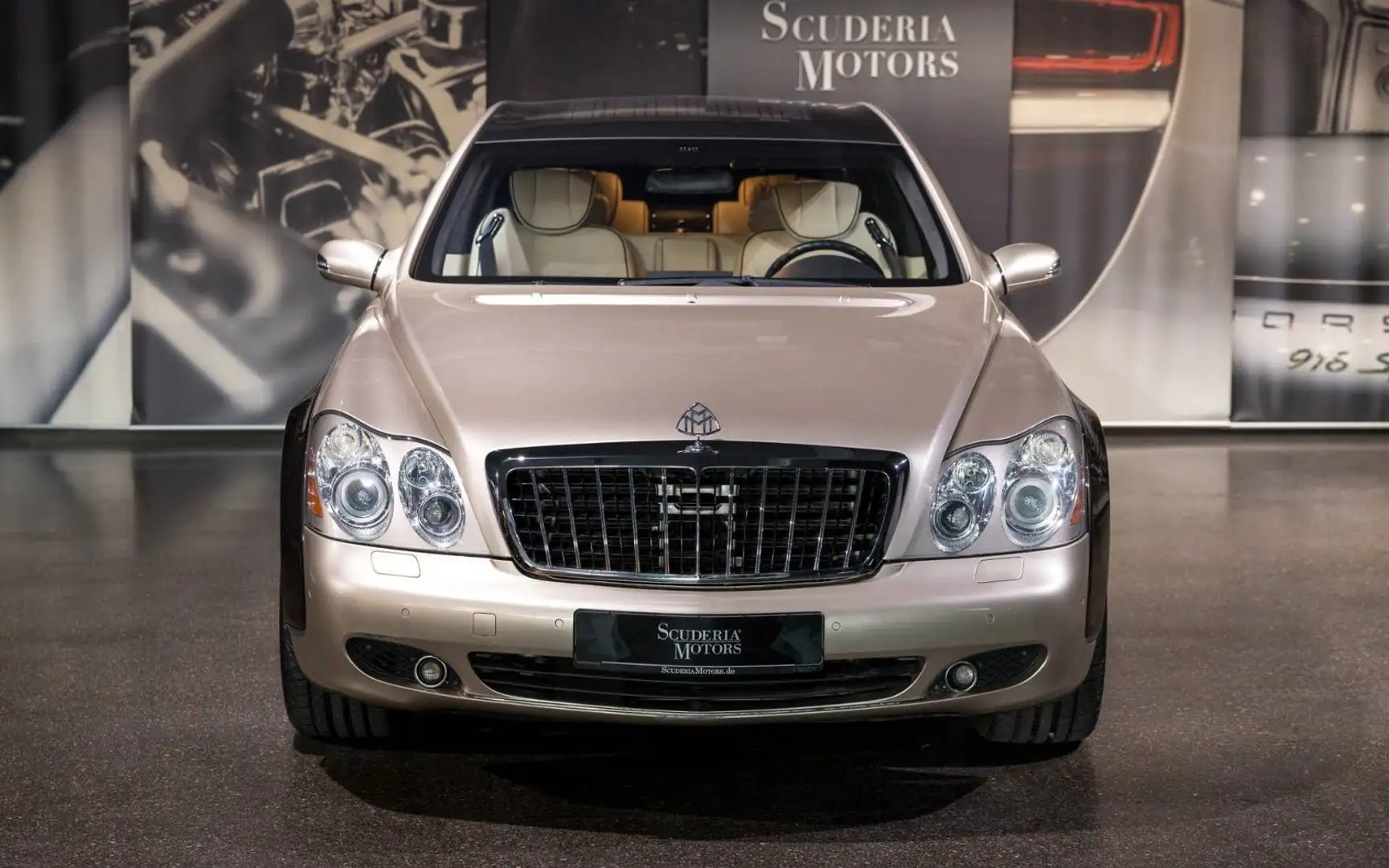 Maybach 62 S | DUO-TONE PAINT | FULL CARBON ! Or - 2