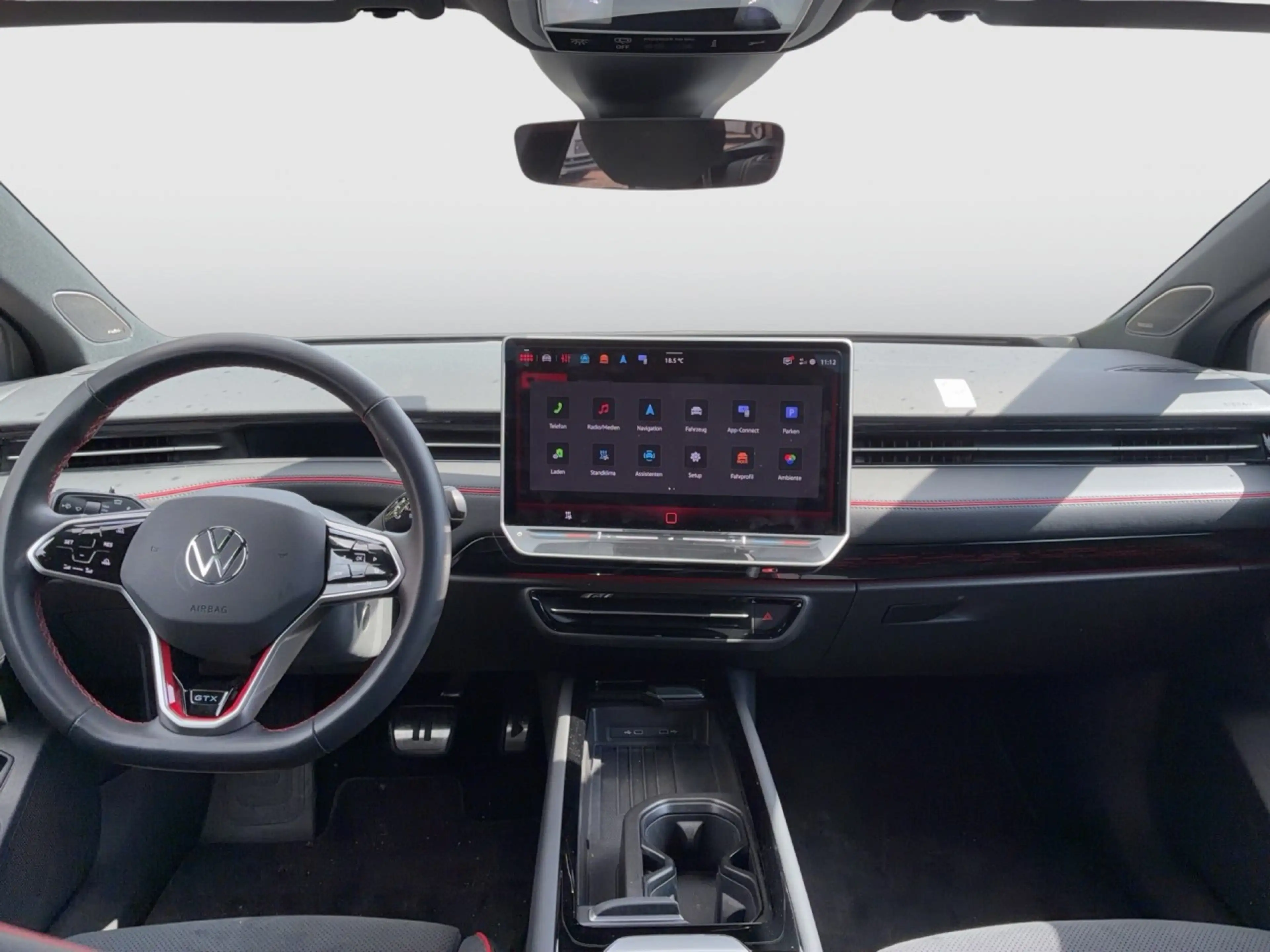 Volkswagen ID.7 GTX ID.7 Tourer GTX 4Motion LED Navi AHK HuD SHZ PDC — photo 11