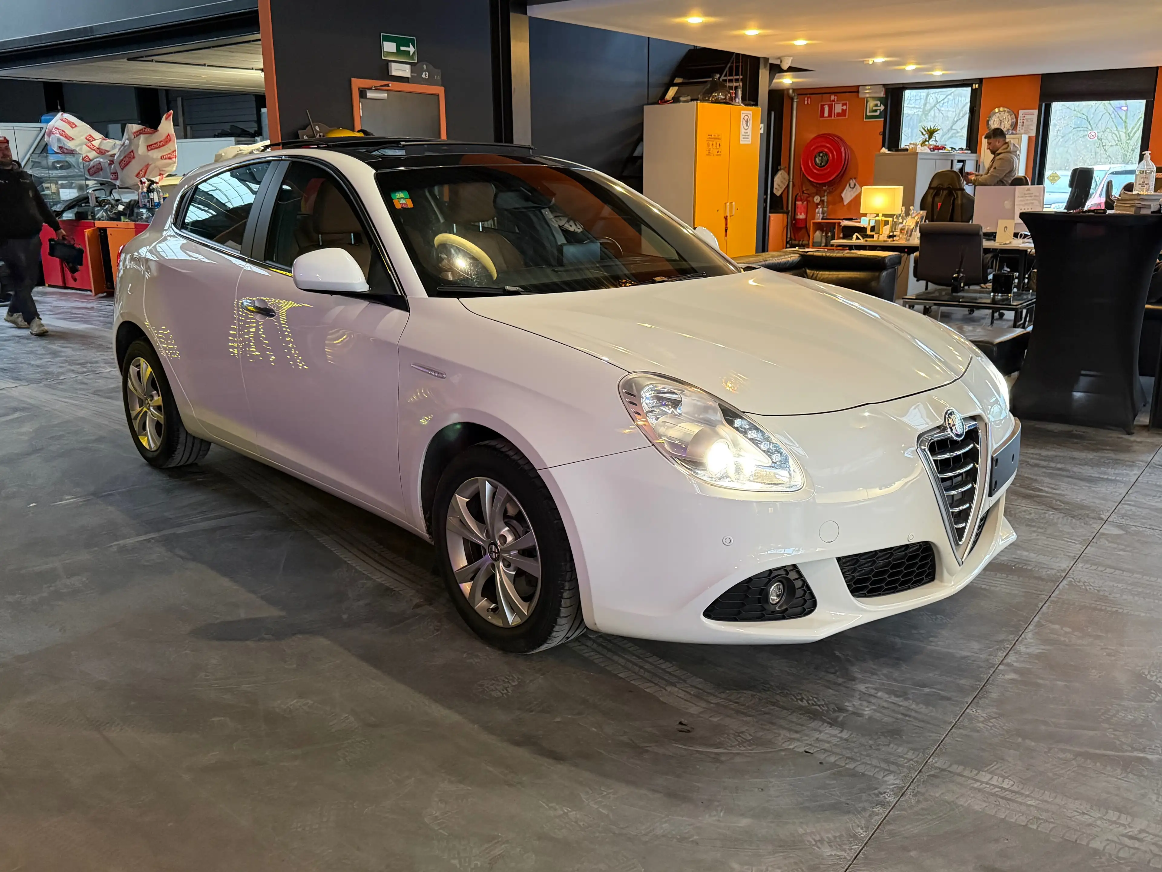 Alfa Romeo Giulietta Giulietta 1.4 Multi Air Distinctive/12 MOIS DE GAR