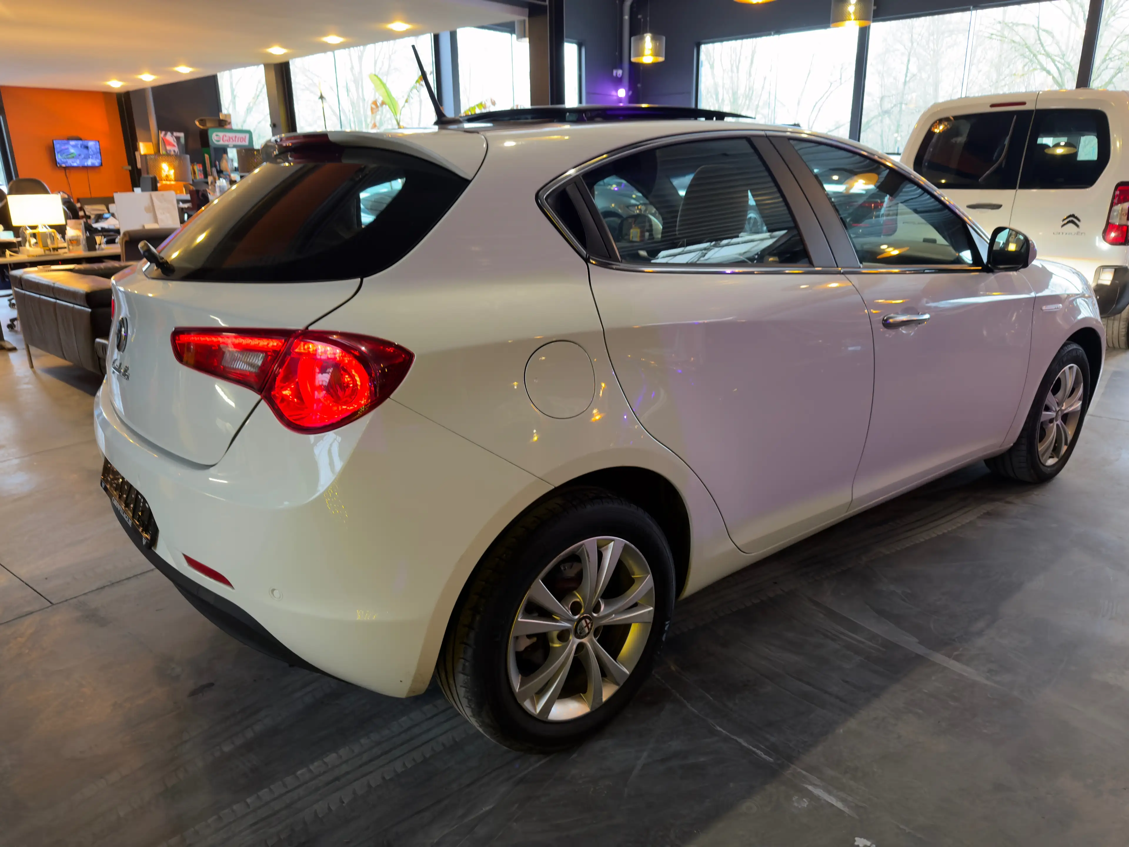 Alfa Romeo Giulietta Giulietta 1.4 Multi Air Distinctive/12 MOIS DE GAR — photo 6