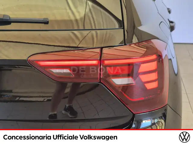 Volkswagen Polo view 21