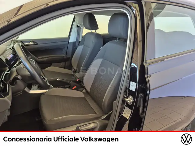 Volkswagen Polo view 7