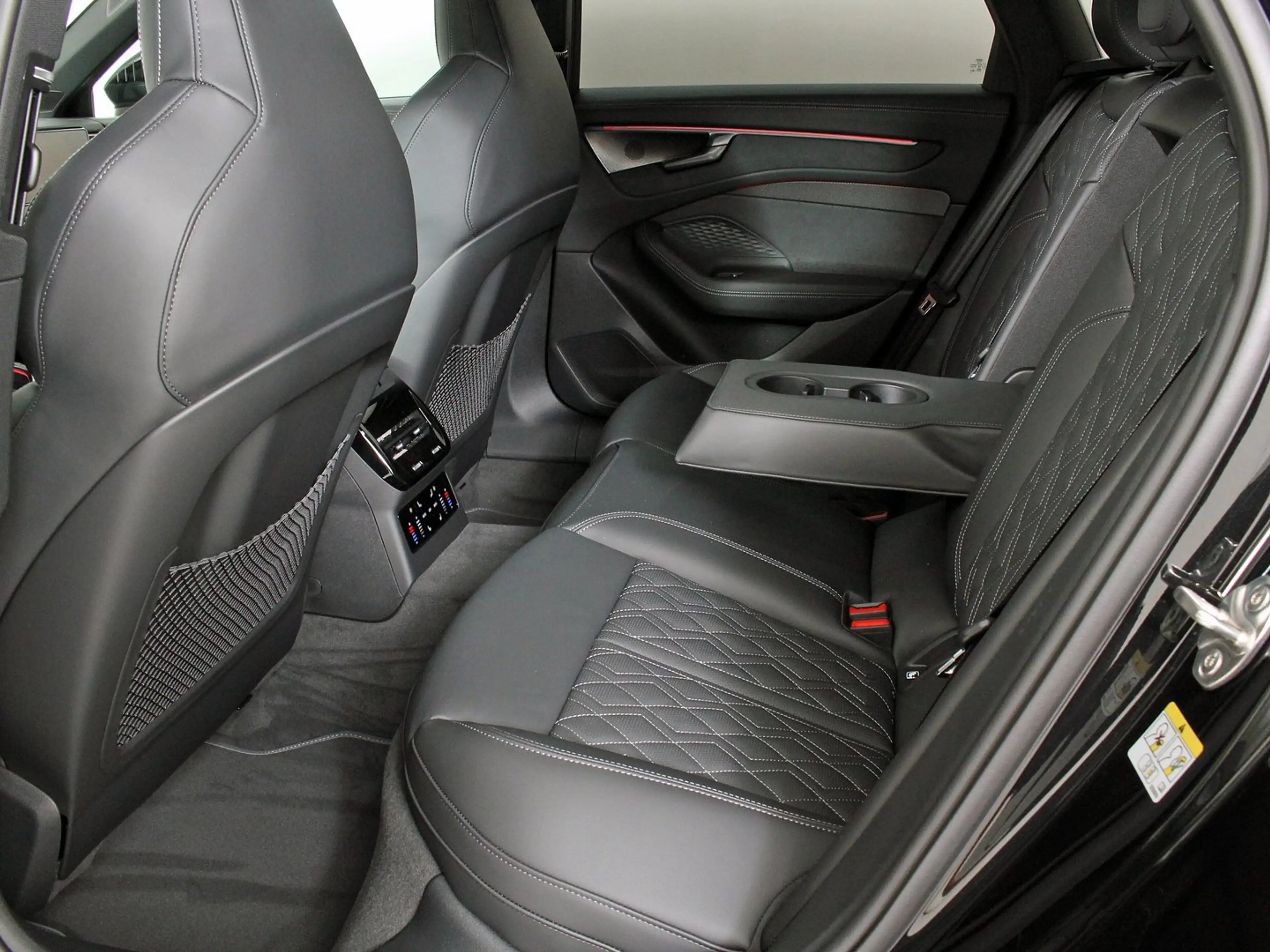 Audi A6 allroad TDI quattro 220 kW — photo 9