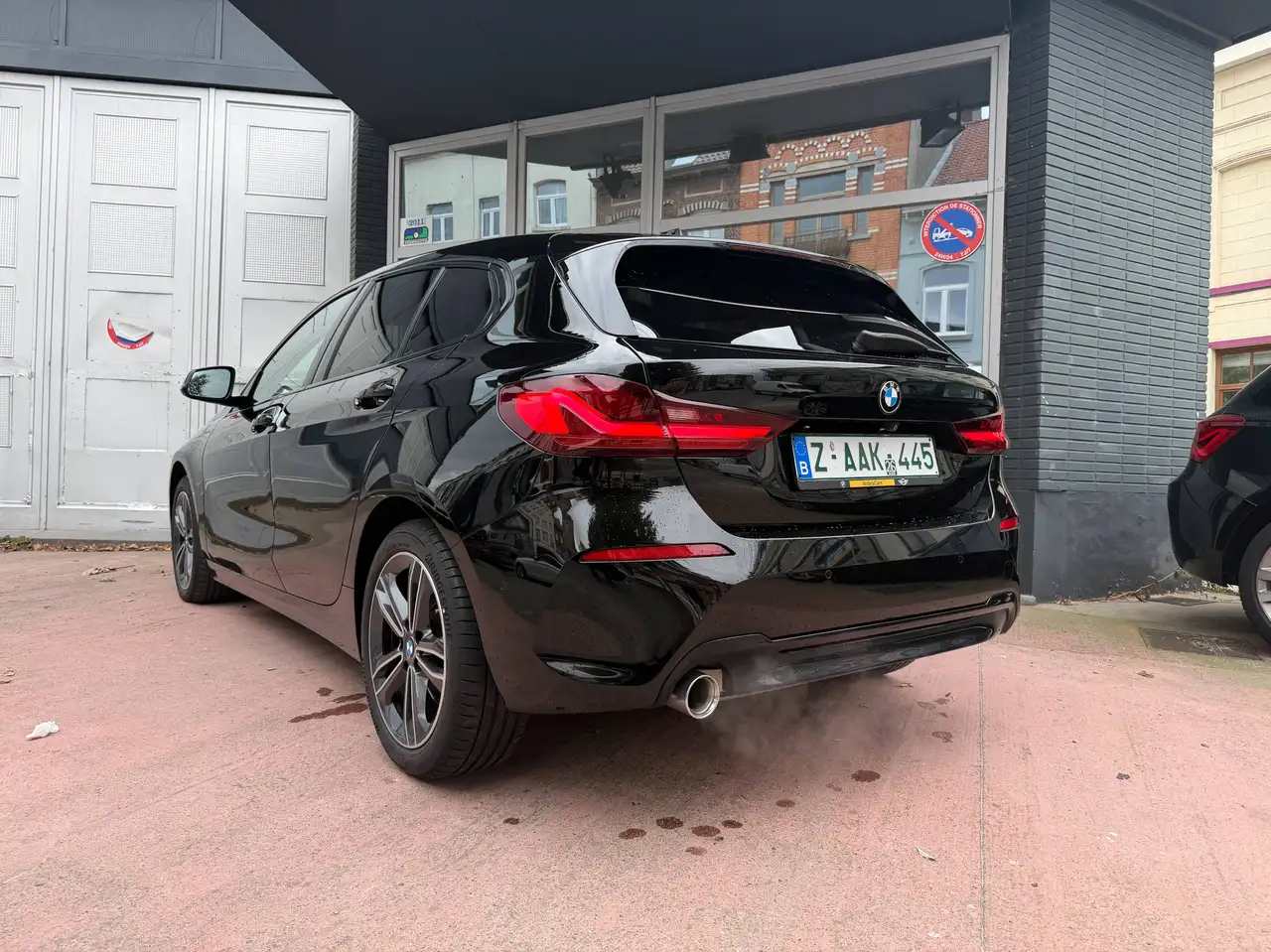 BMW 118 GARANTIE EURO 6D !! BOITE AUTO SPORTLINE VOLANT CHAUFFANT GRAND ECRAN APPLE CARPLAY CAMERA, миниатюра 5