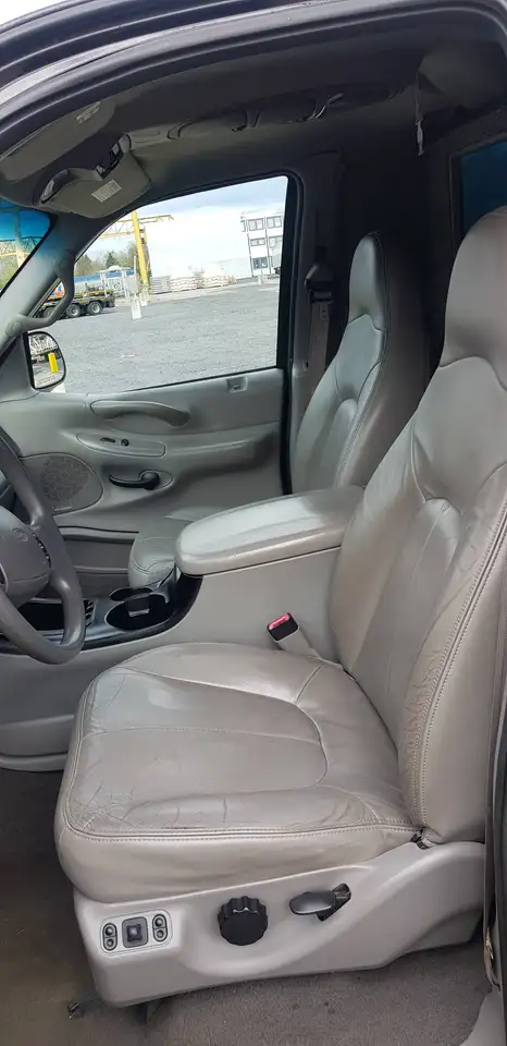 Ford Expedition XLT, foto 7