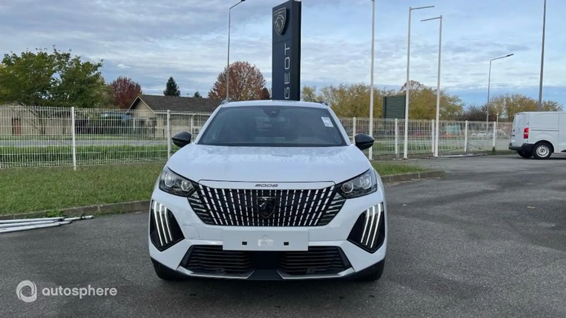 Peugeot 2008 1.2 Hybrid 145ch Allure e-DCS6 - 2