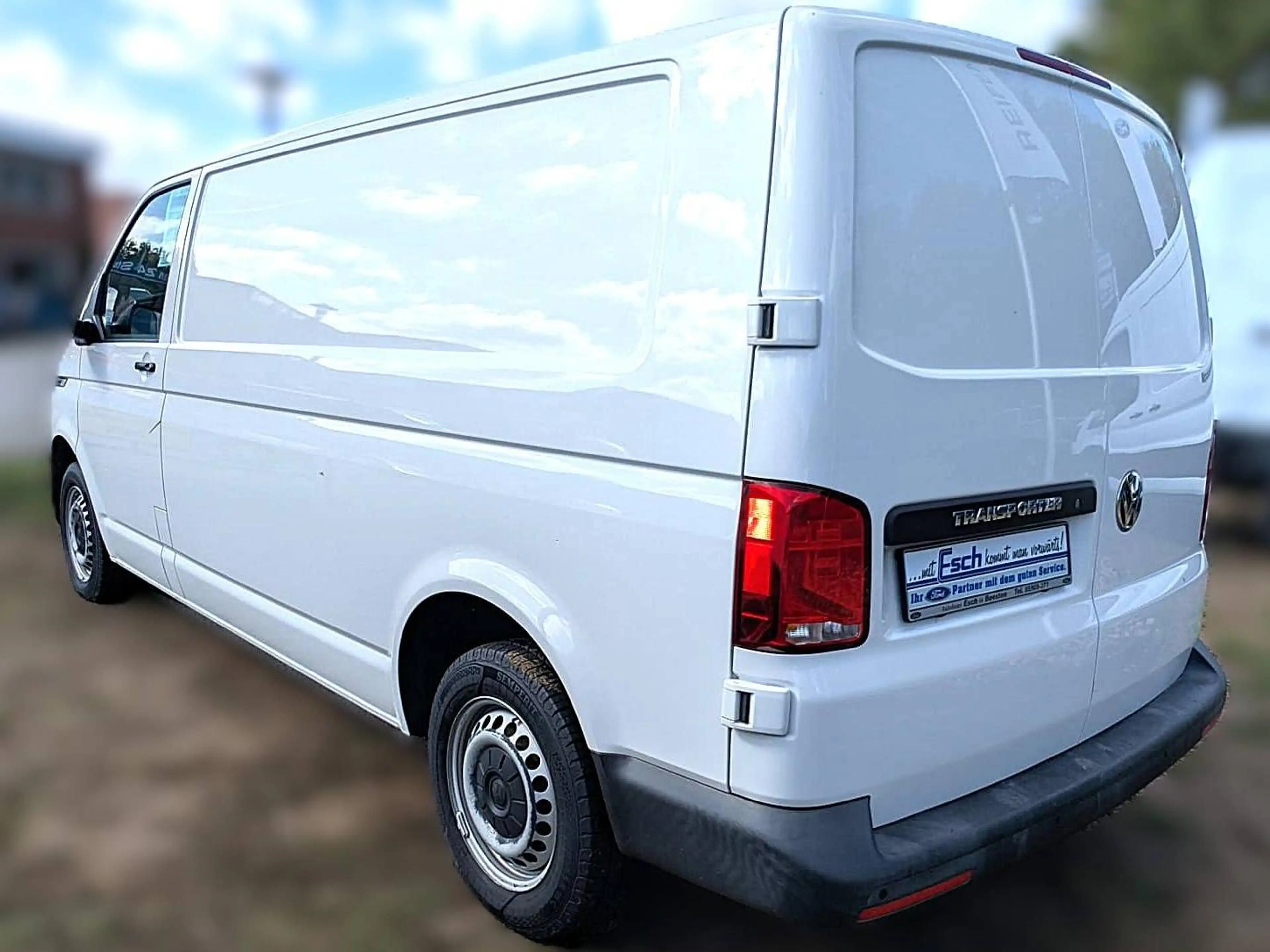 Volkswagen T6.1 Transporter FWD / 150 PS / langer Radstand 3.400 — photo 12