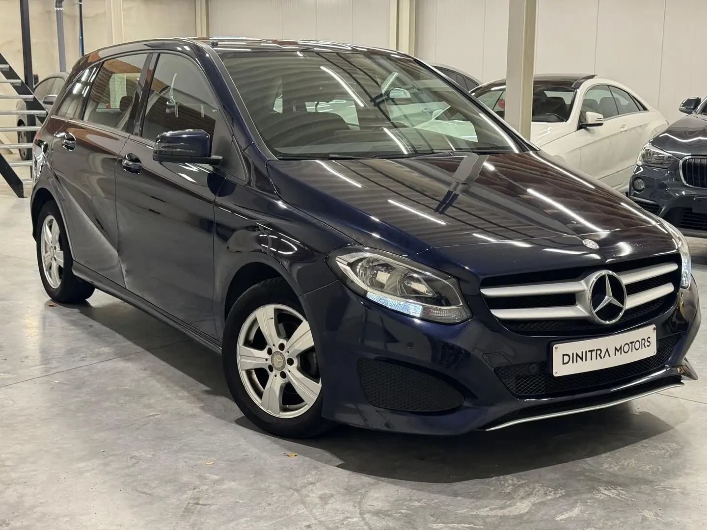 Mercedes-Benz B 180 B 180 (CDI) d Bleu - 1