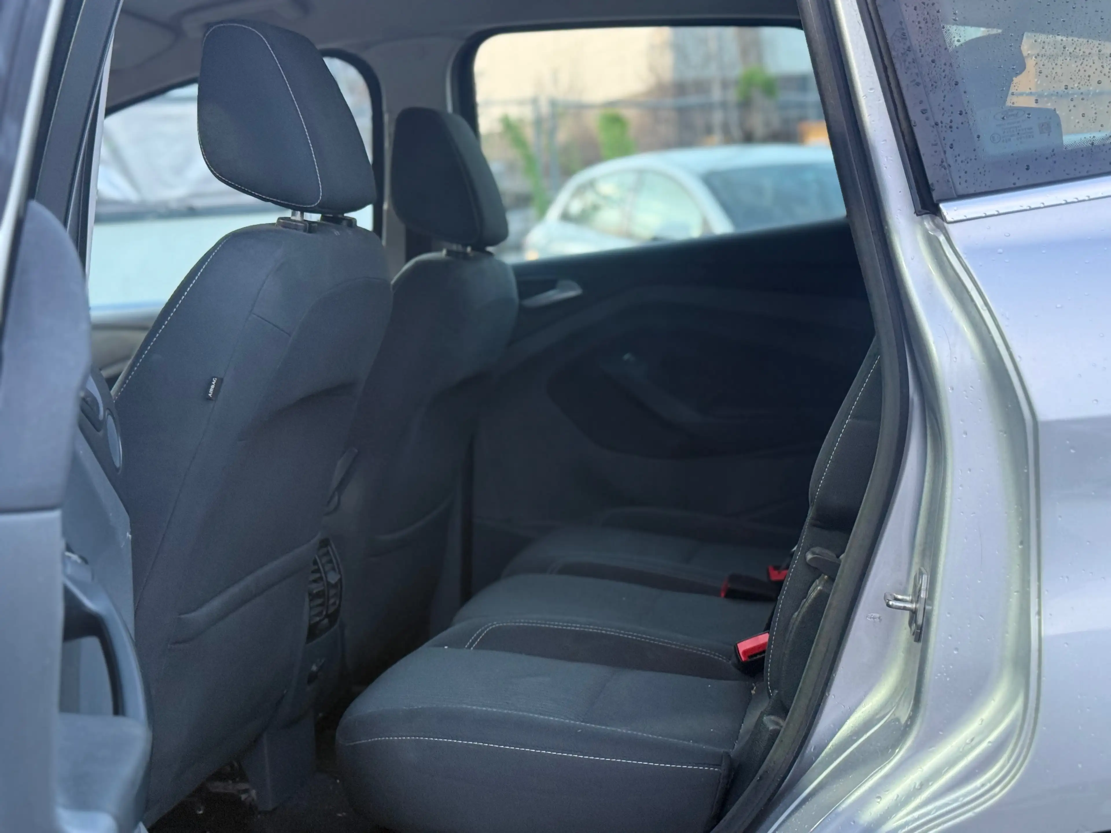Ford C-Max Titanium — photo 11