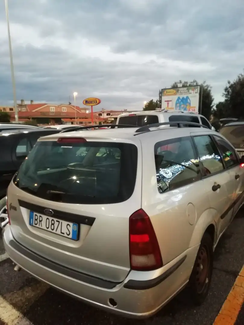 Ford Focus Focus+SW+1.8+td+Ambiente+FL Argento - 2