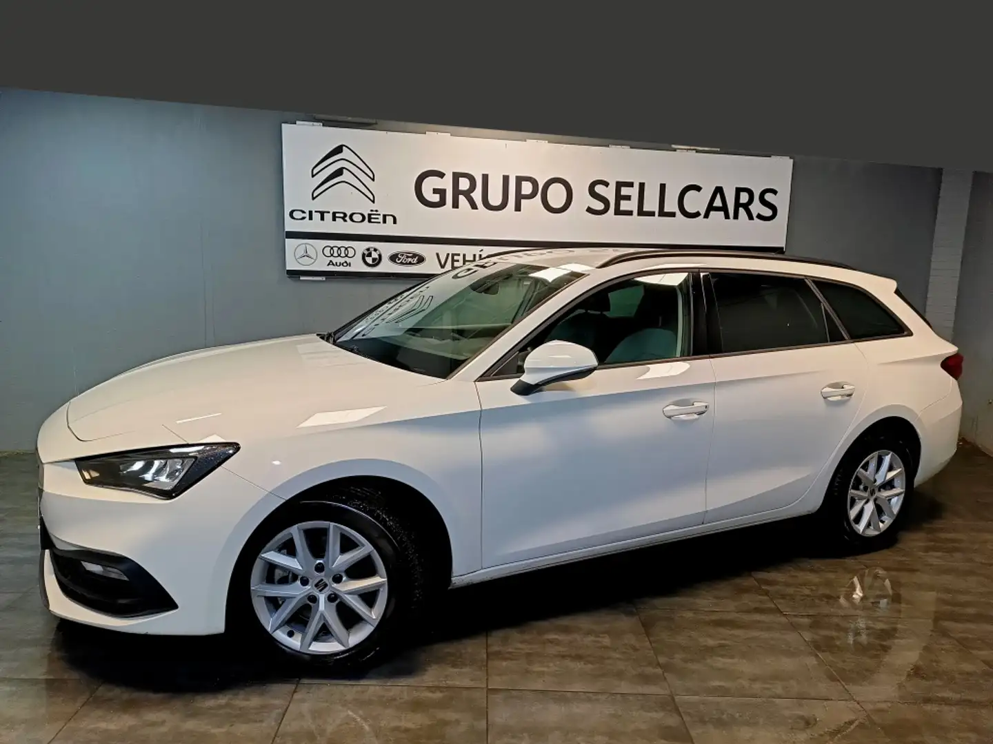 SEAT Leon ST 2.0TDI CR S&S Style 115 Blanco - 2