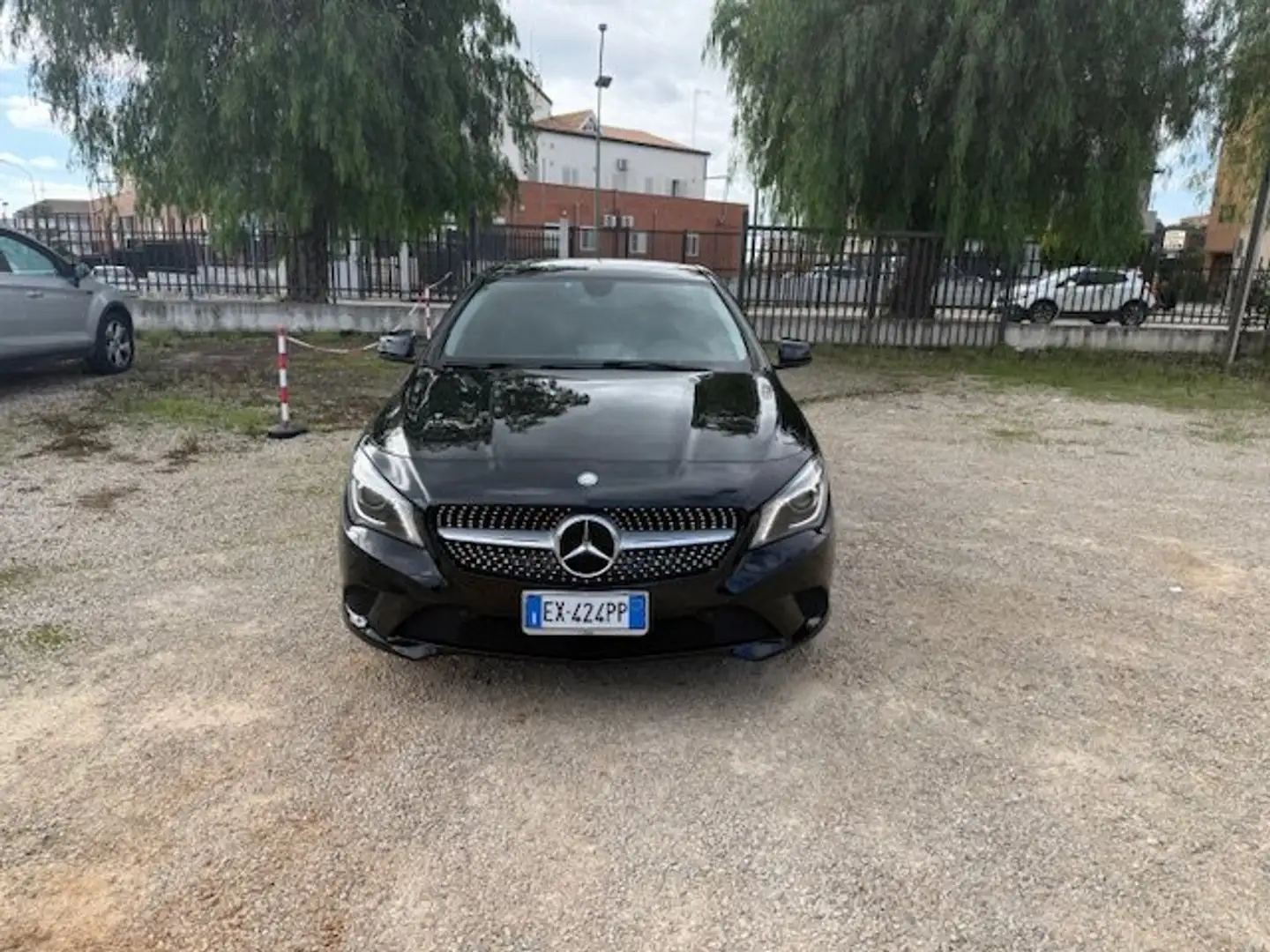 Mercedes-Benz CLA 200 CLA - C117 d (cdi) Sport auto Schwarz - 2