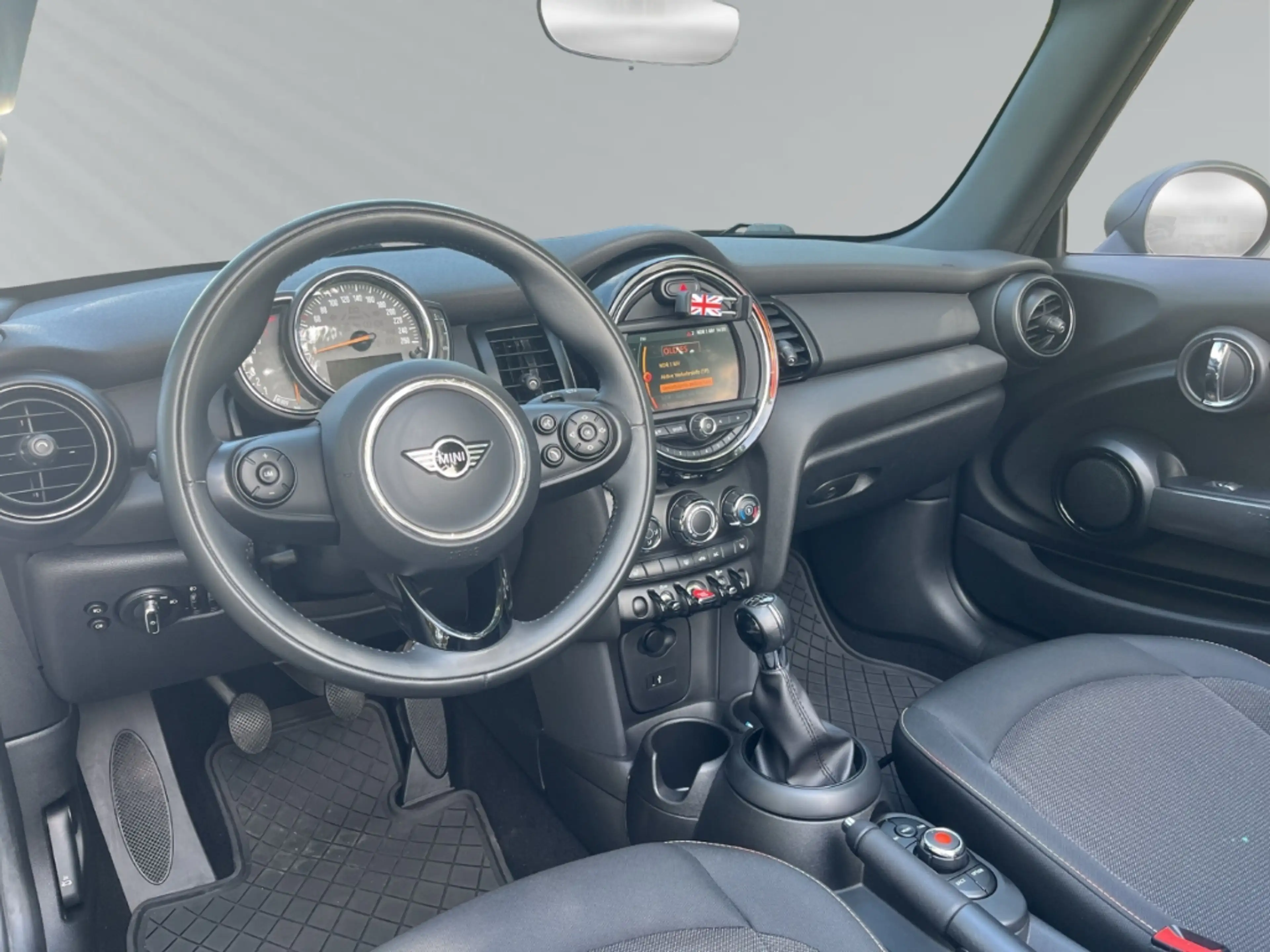 MINI One Cabrio /Sitzheizung/PDC/Klima/el. Verdeck — photo 5