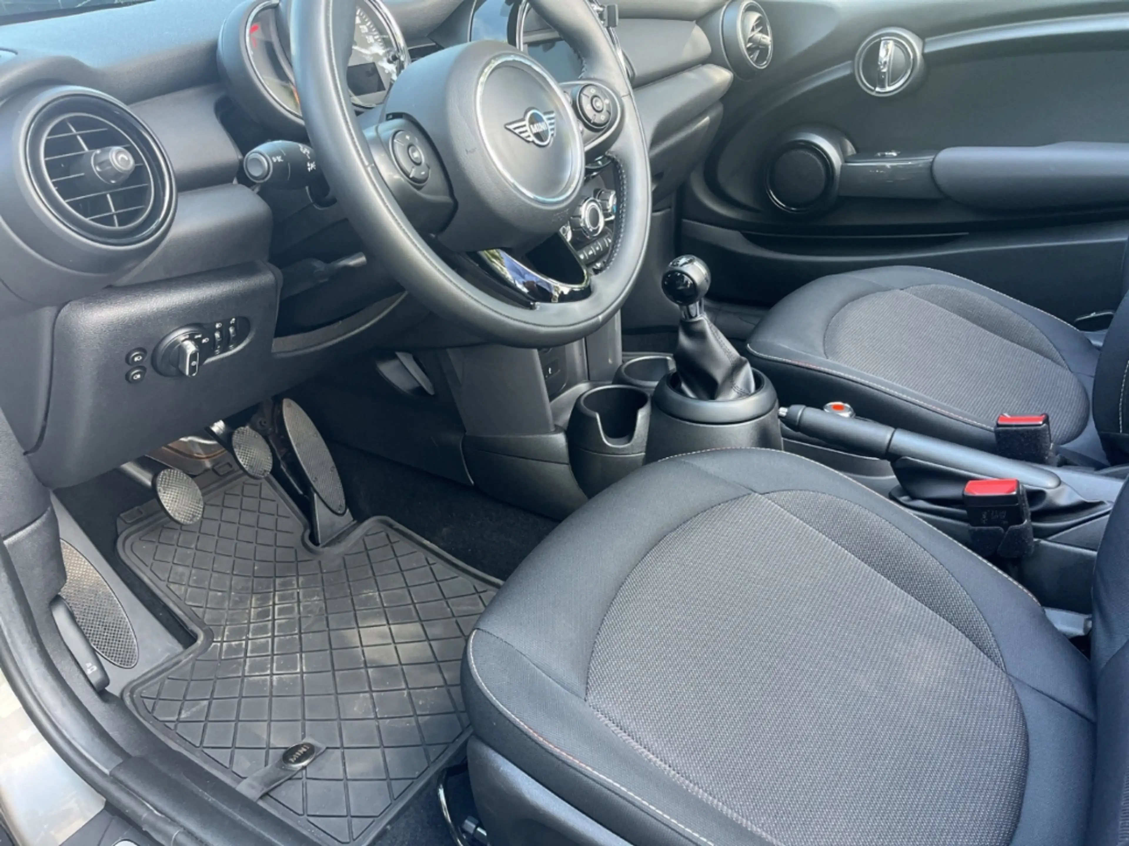 MINI One Cabrio /Sitzheizung/PDC/Klima/el. Verdeck — photo 11