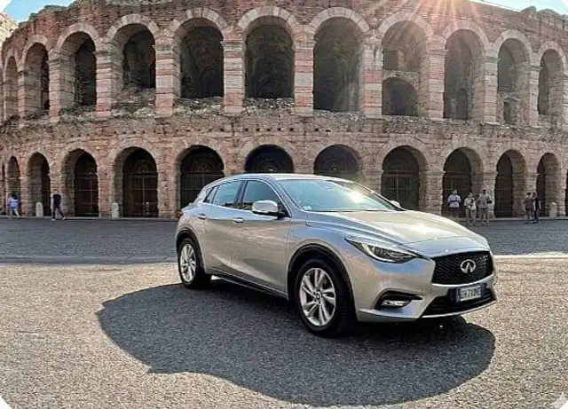 Infiniti Q30 Q30 2.2d Premium Tech 170cv dct