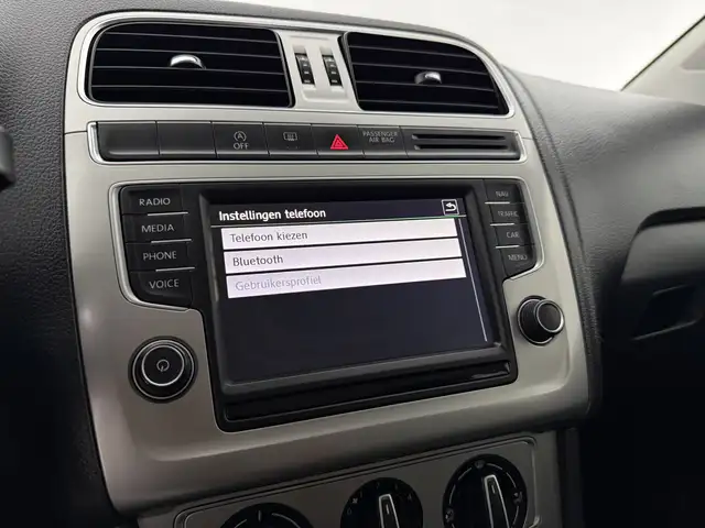 Volkswagen Polo view 25