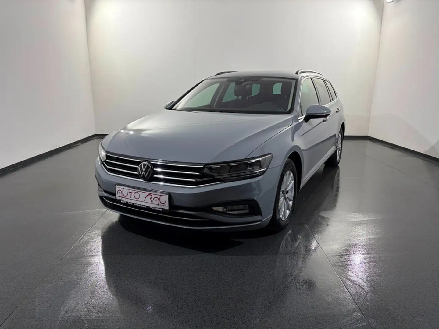 Volkswagen Passat Variant 2.0 TDI SCR Business DSG *LED*ACC*RFK* Grau - 2
