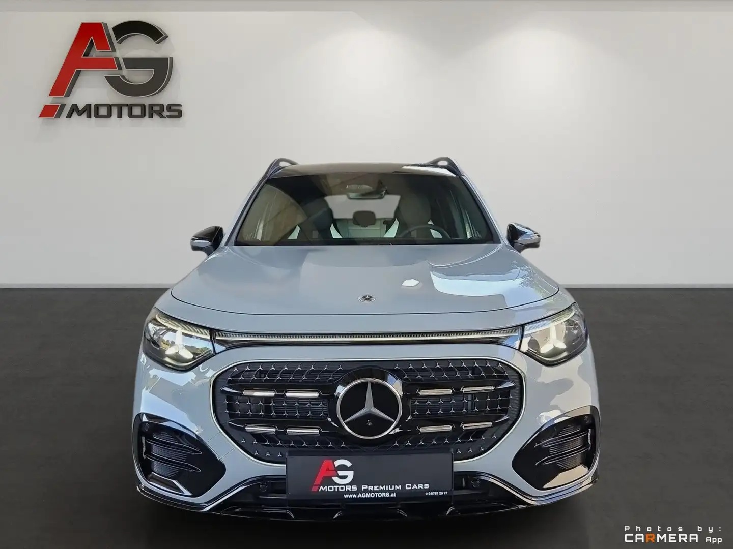 Mercedes-Benz GLB 220 4matic Entry Aut. Grau - 2