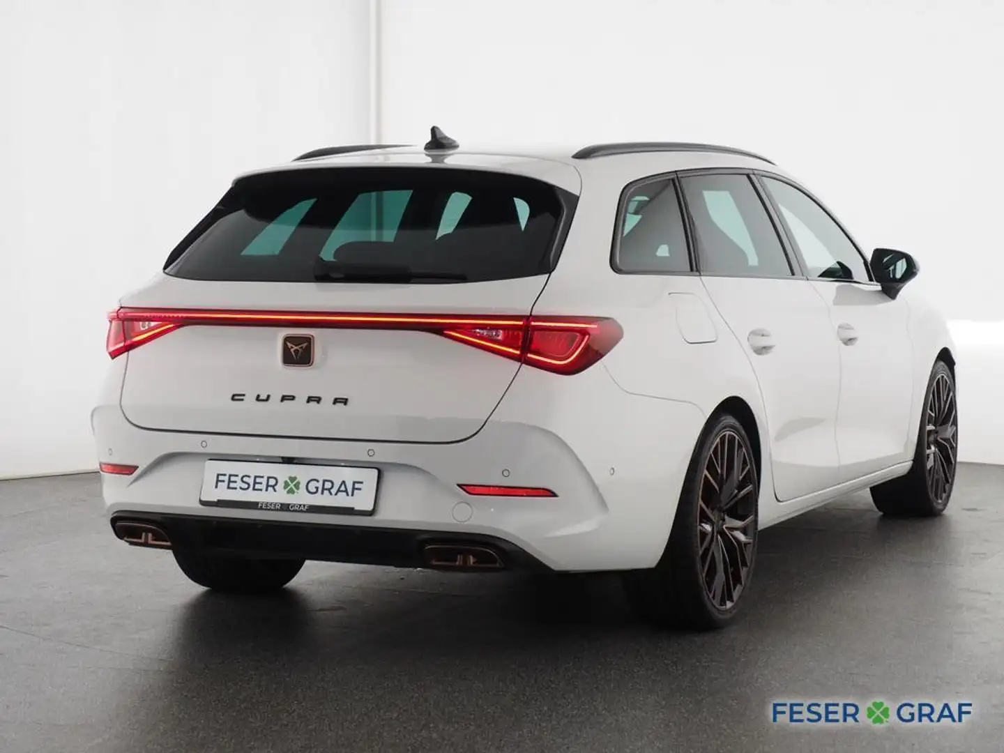SEAT Leon Sportstourer 1.4 e-HYBRID VZ DSG AHK / LED / DAB / Weiß - 2