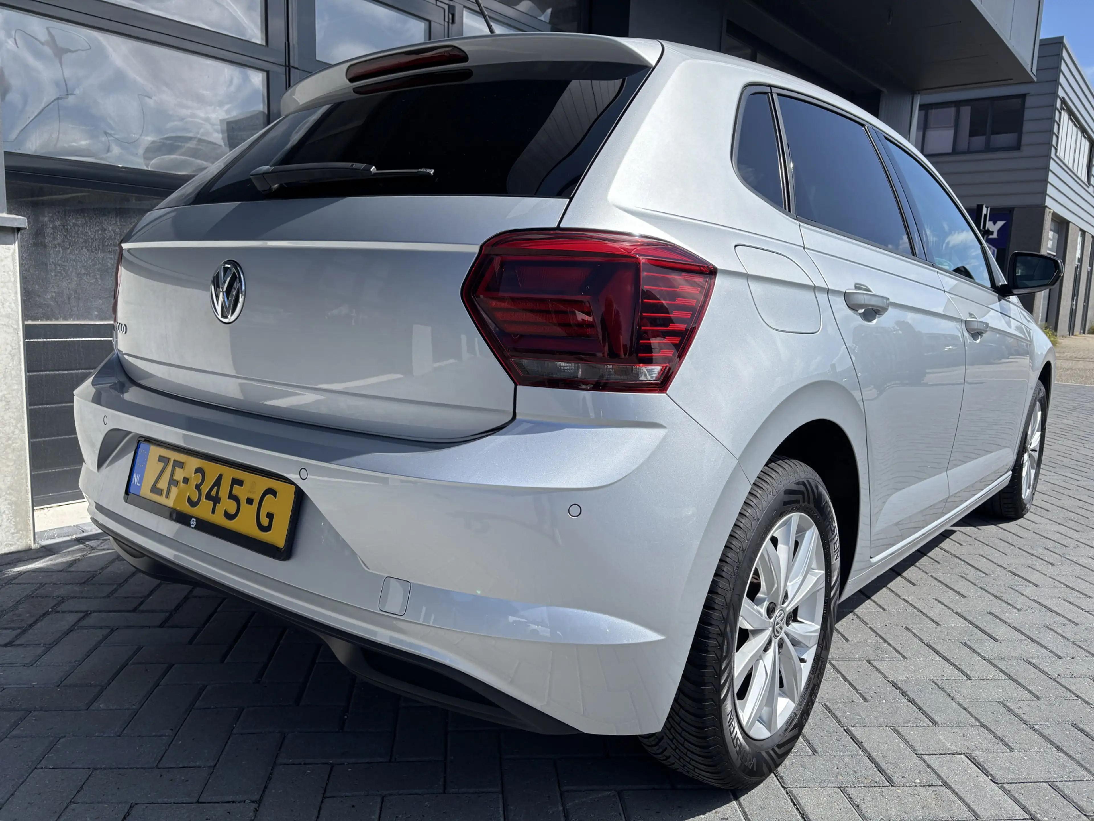 Volkswagen Polo 1.0 TSI Highline — photo 4
