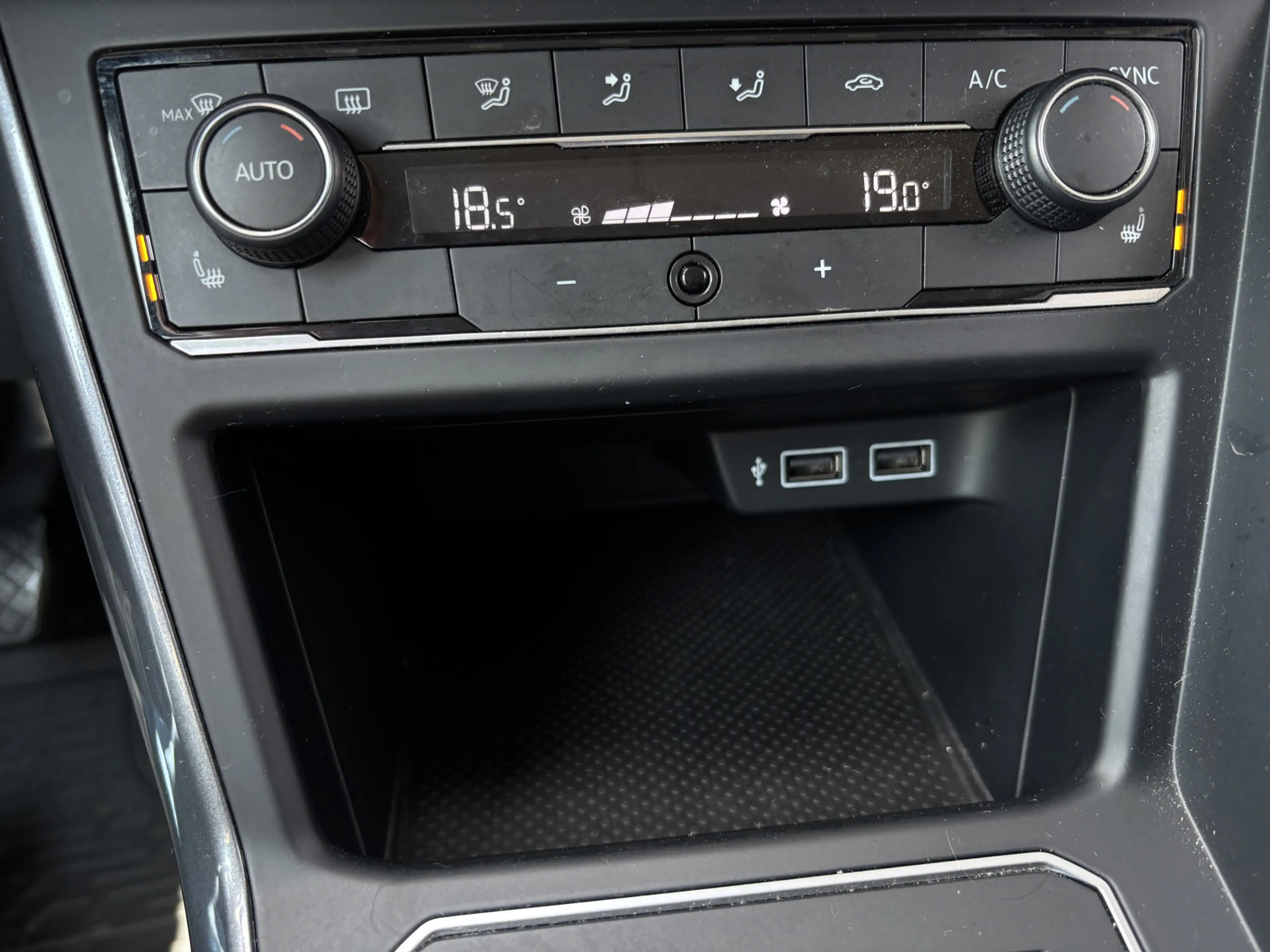 Volkswagen Polo 1.0 TSI Highline — photo 7