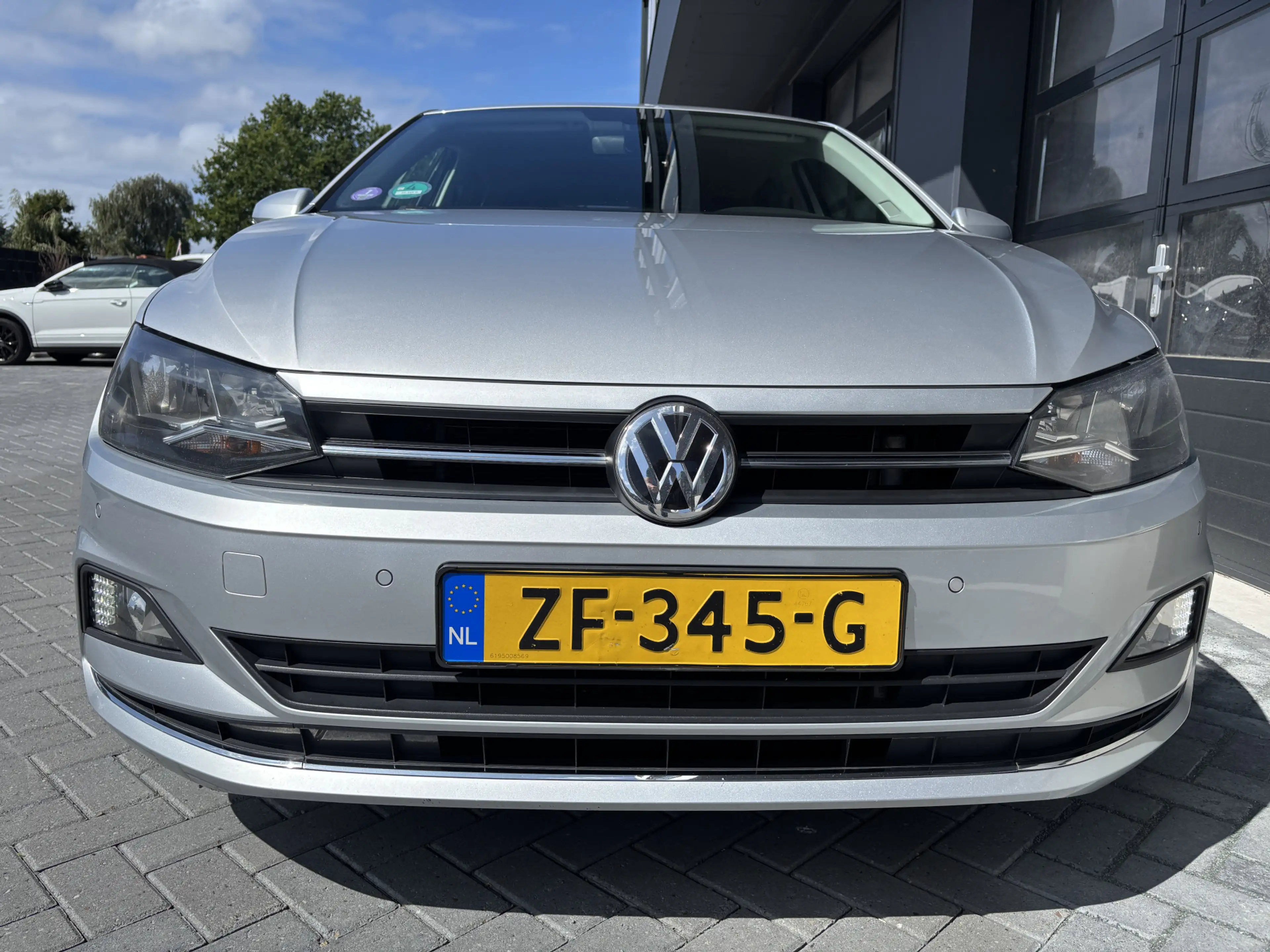 Volkswagen Polo 1.0 TSI Highline — photo 3