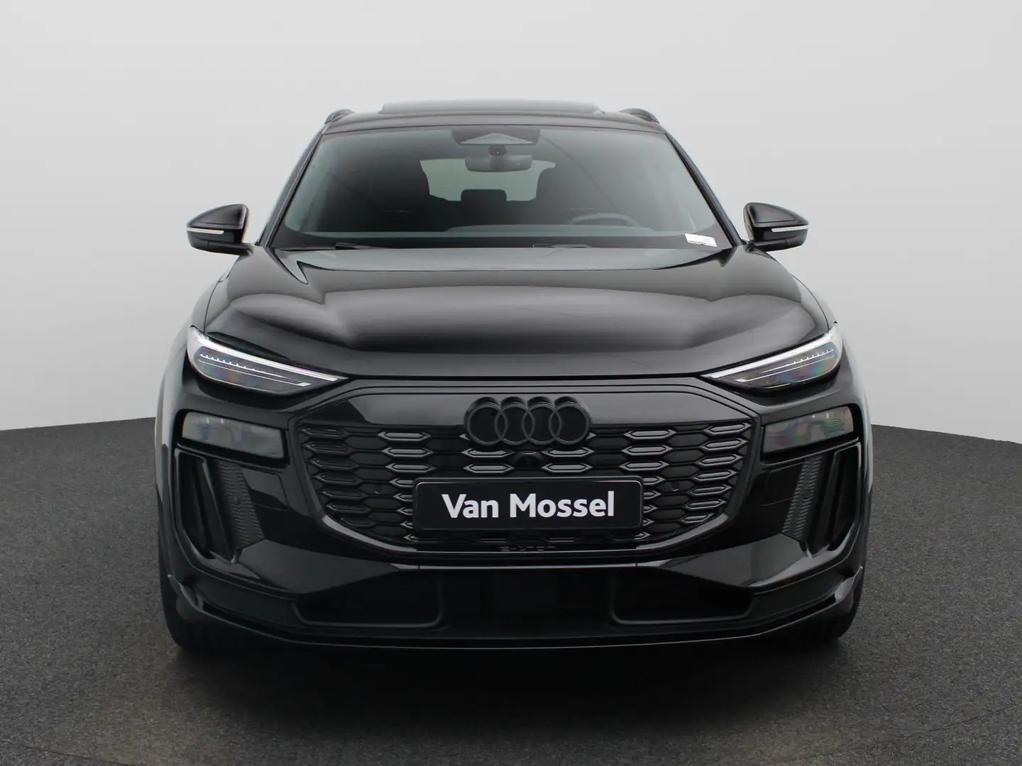 Audi Q6 e-tron SQ6 quattro 100 kWh l Adaptive cruise assist plus Noir - 2