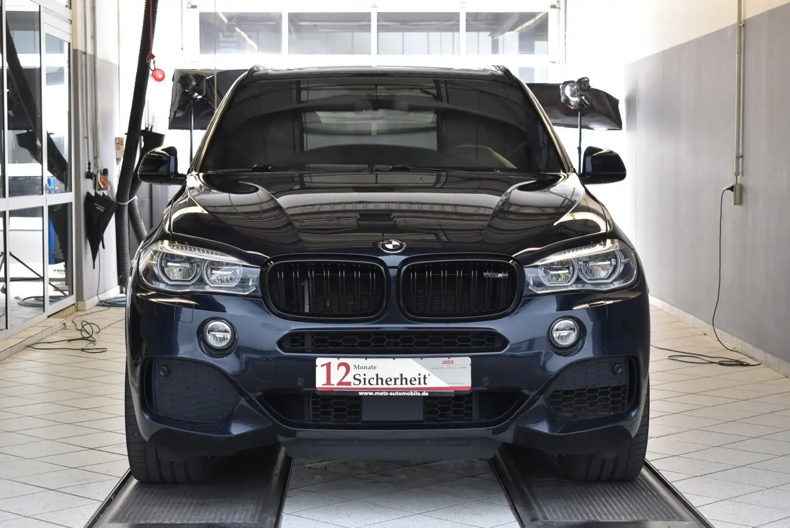 BMW X5 M d Steptronic*AHK*LED* Head-Up*Leder*Panora Schwarz - 2