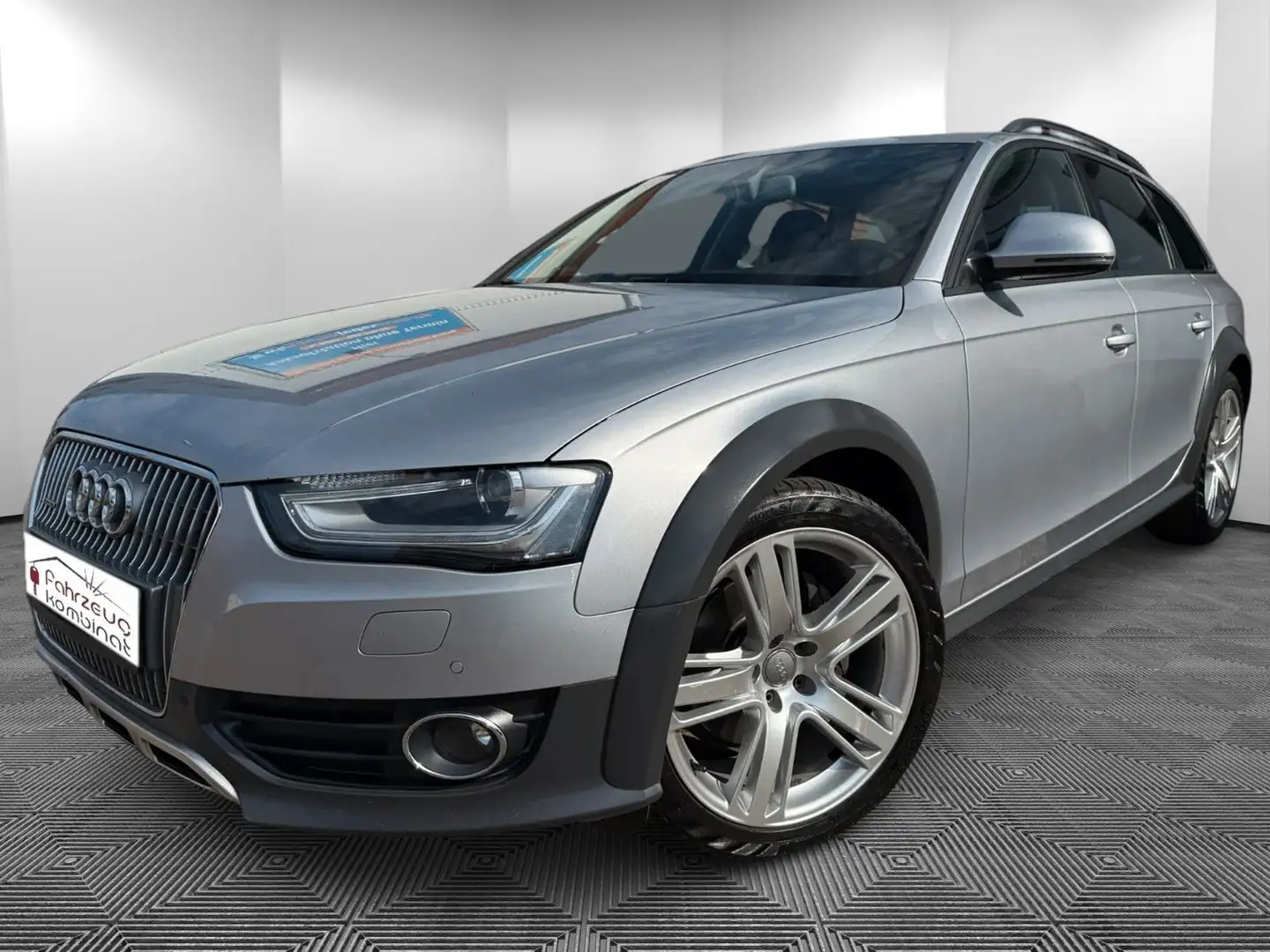 Audi A4 allroad quattro 3.0 TDI*TÜV NEU*NAVI*AUTOMATI Stříbrná - 1