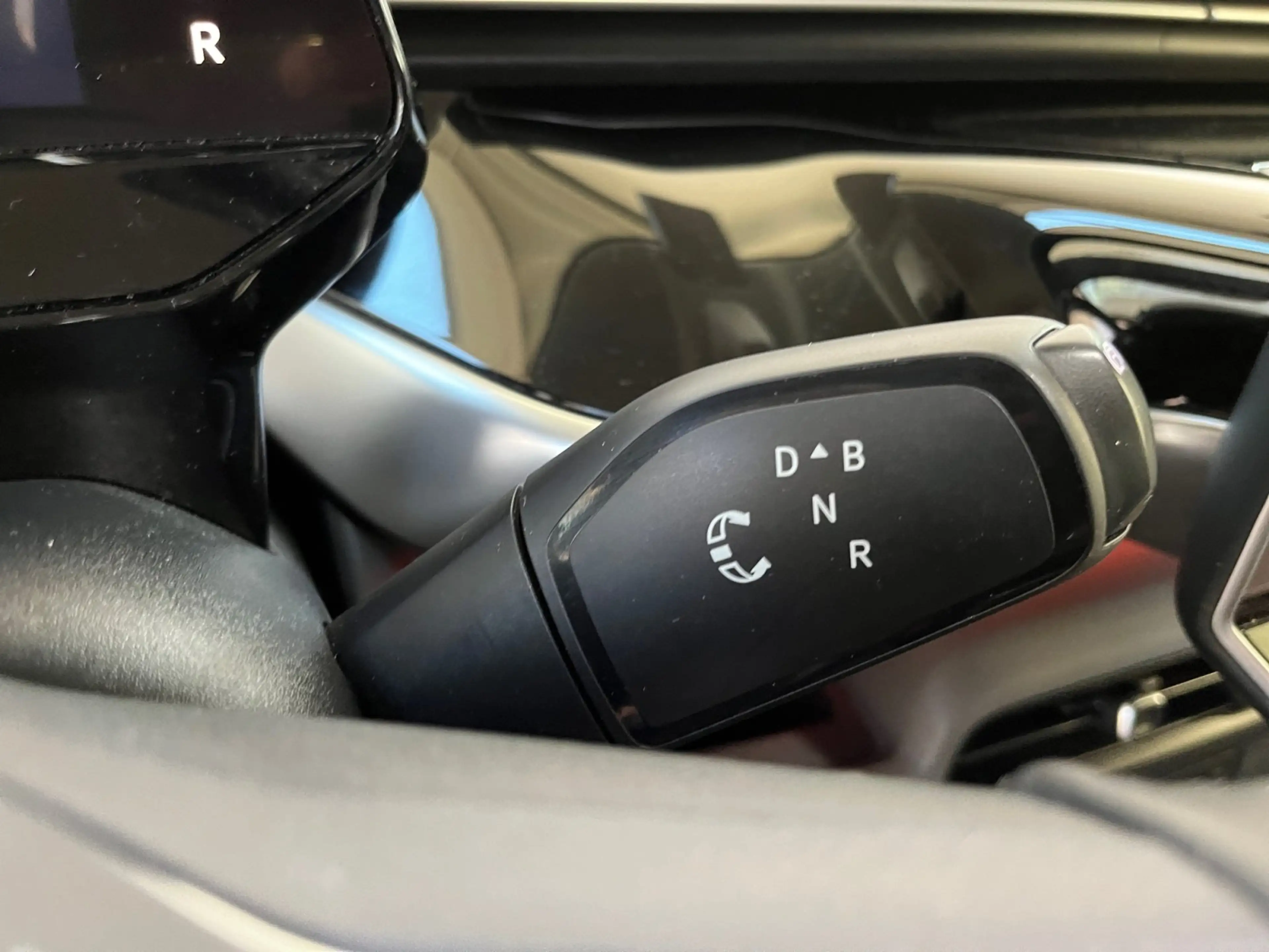 Volkswagen ID. Buzz ID.Buzz Pro KR 79kWh ACC Kamera Parklenkassistent — photo 19