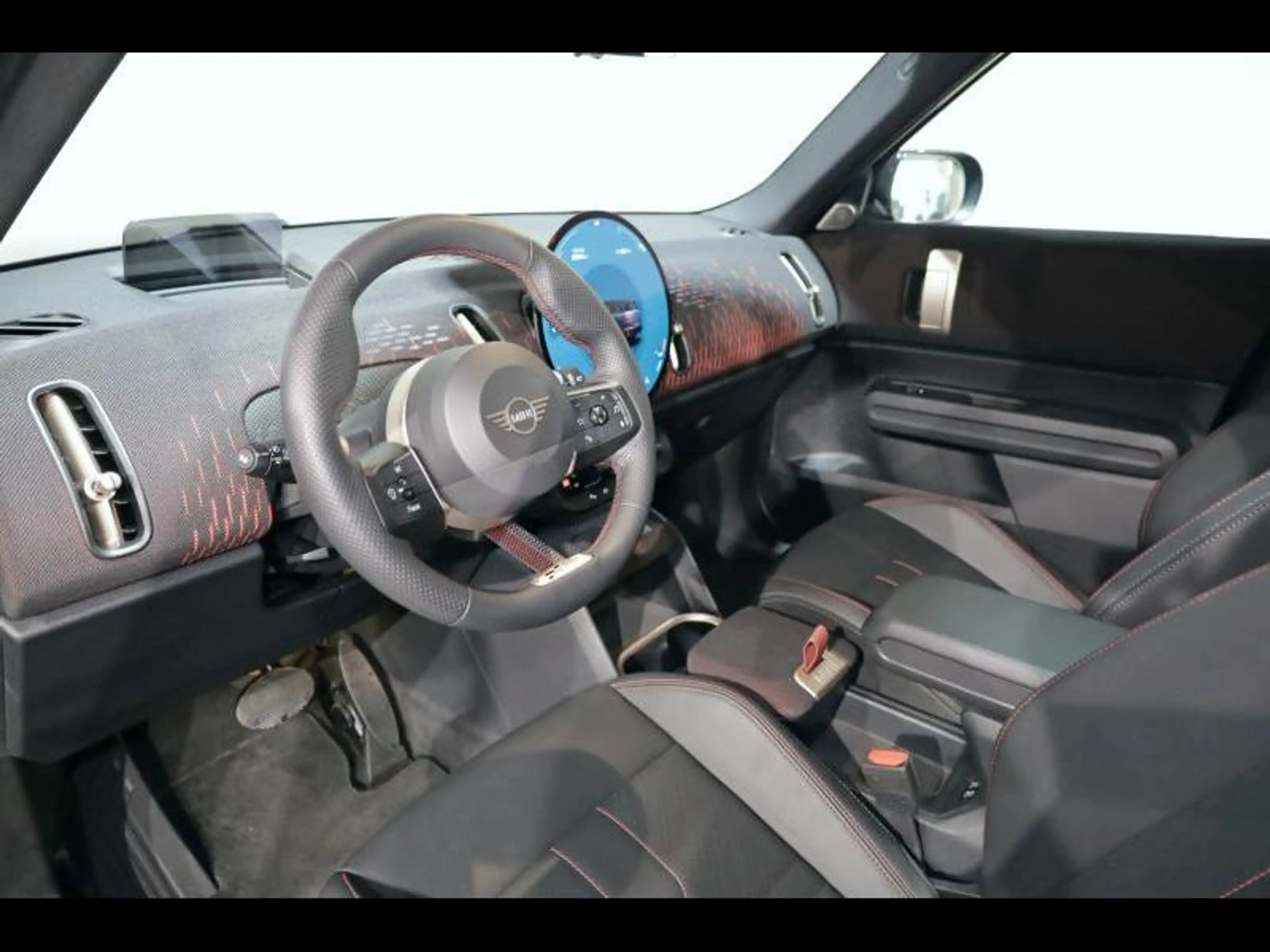 MINI Countryman C — photo 6