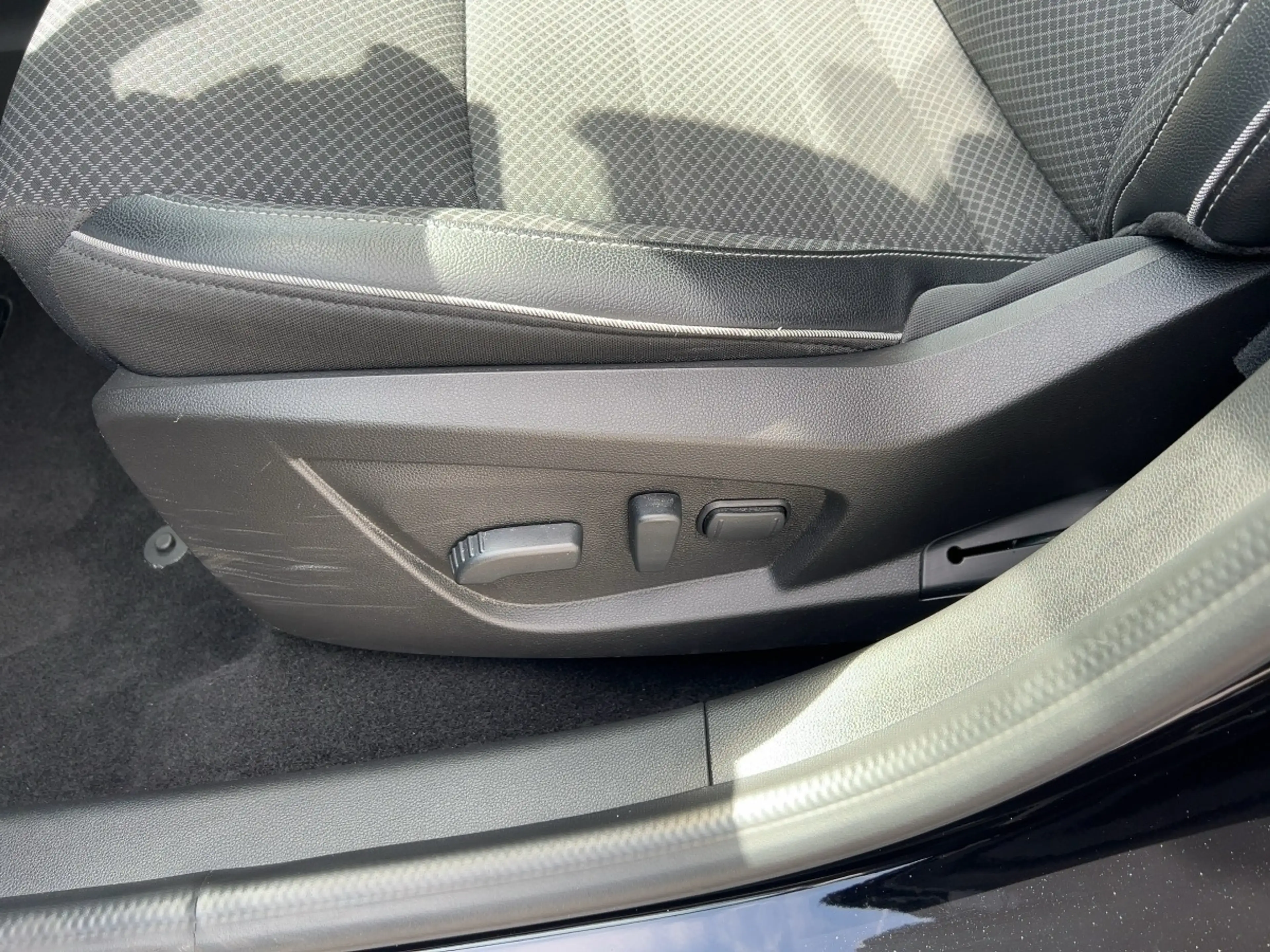 Renault Arkana TECHNO TCe 140 EDC CarPlay/Comfort-Pack — photo 19