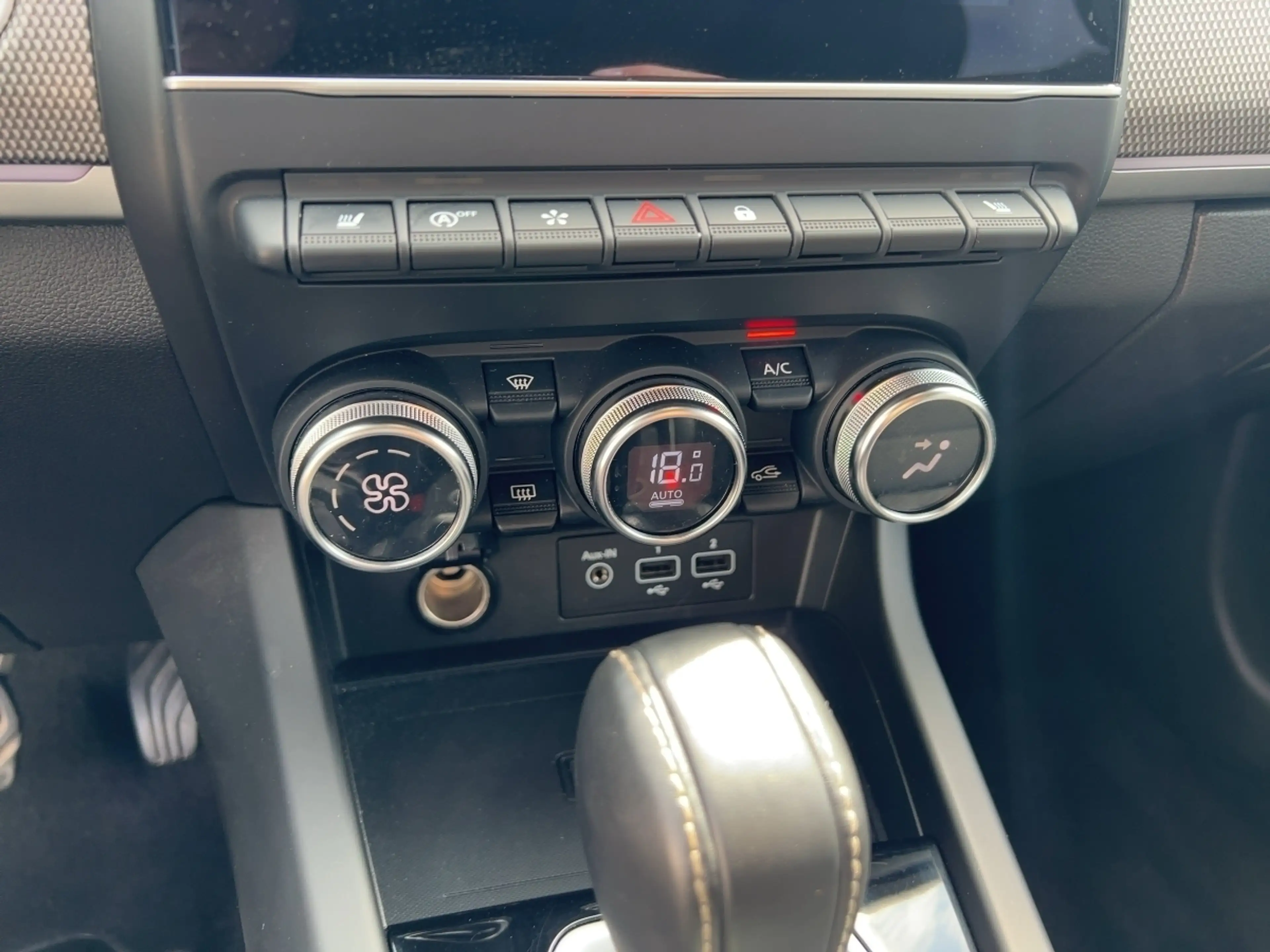 Renault Arkana TECHNO TCe 140 EDC CarPlay/Comfort-Pack — photo 15
