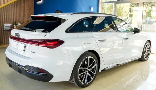 Audi A5 view 10