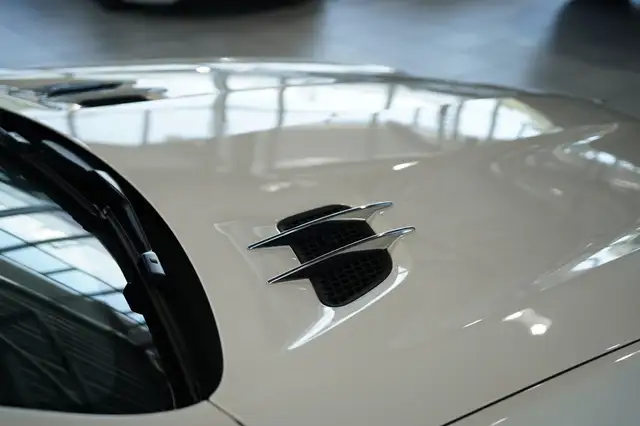 Mercedes-Benz SL view 15