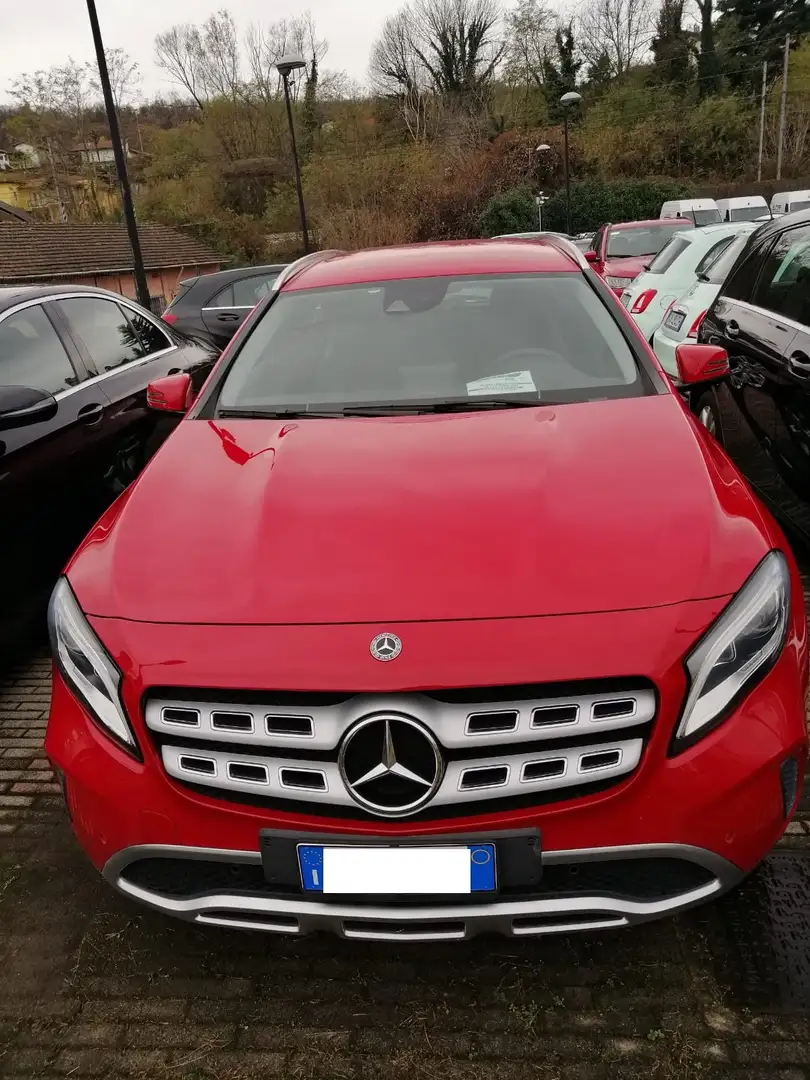 Mercedes-Benz GLA 180 GLA 180 Executive Rosso - 2