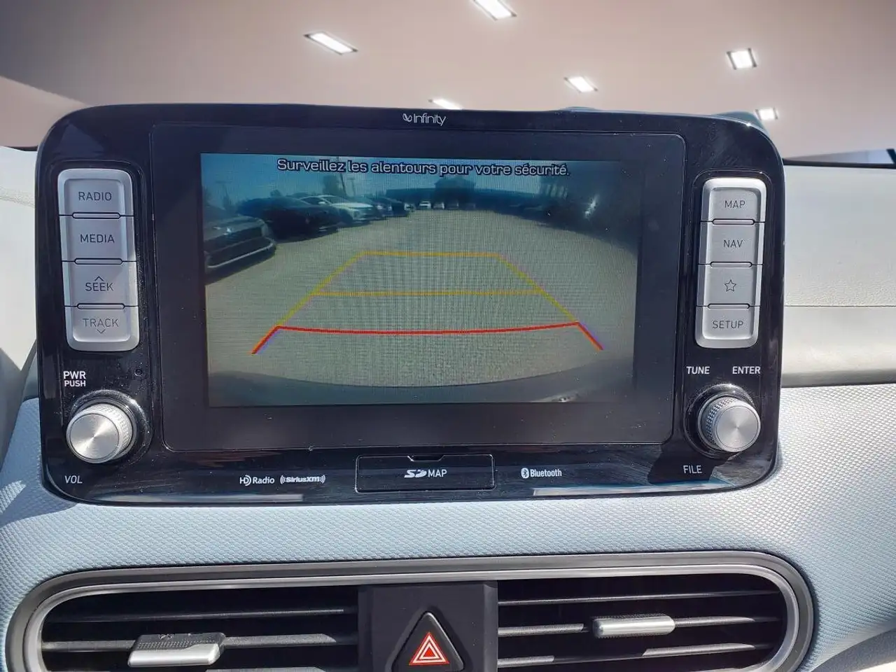 Hyundai KONA снимка Hyundai KONA