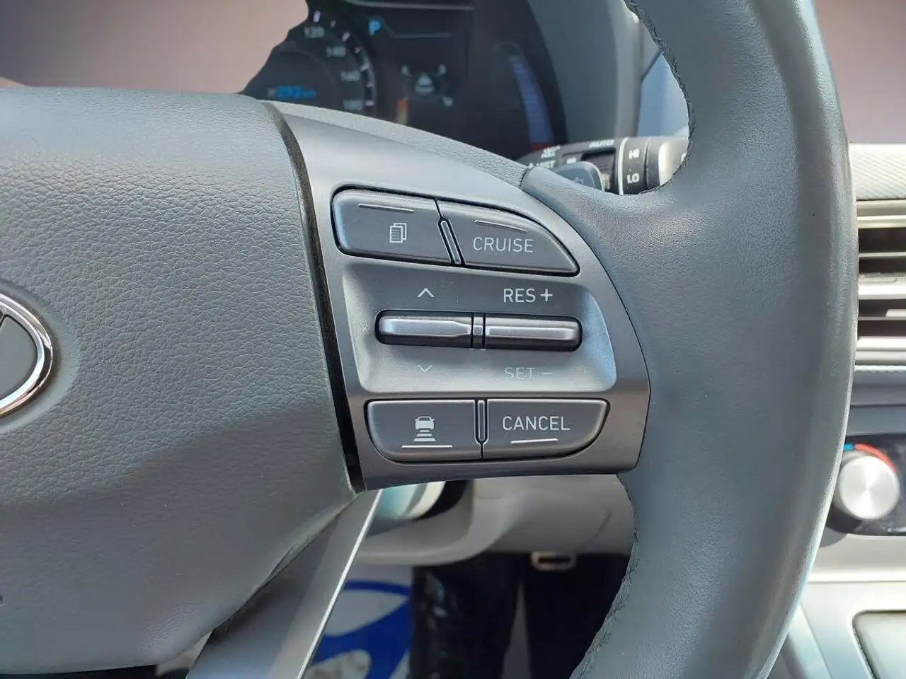 Hyundai KONA снимка Hyundai KONA