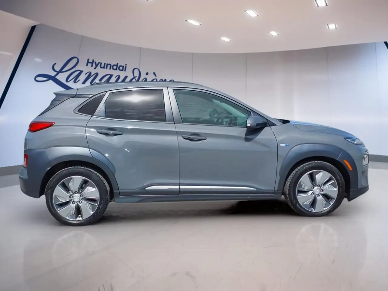 Hyundai KONA снимка Hyundai KONA