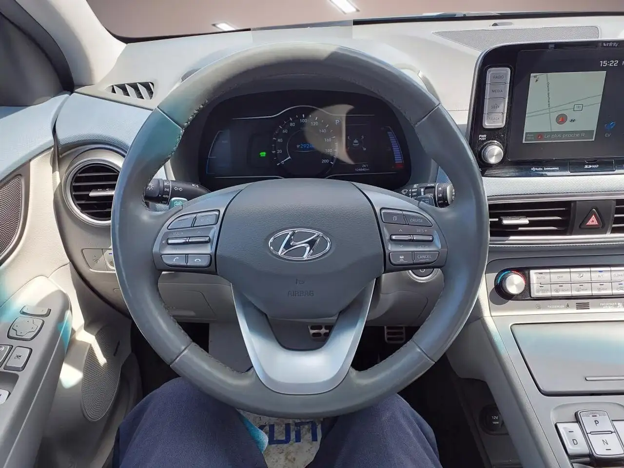 Hyundai KONA снимка Hyundai KONA