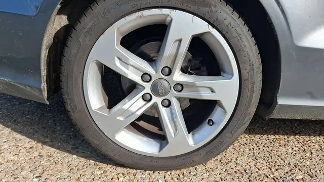 Audi A3 view 16