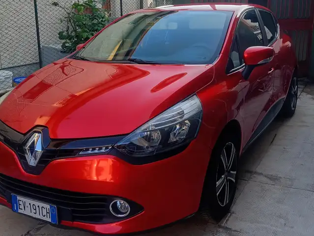 Renault Clio Clio 5p 1.2 Live 75cv