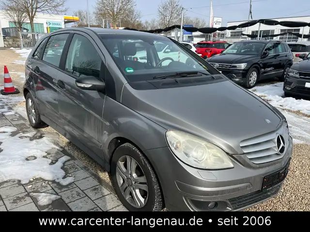 Mercedes-Benz B 200 + TÜV 04.2027