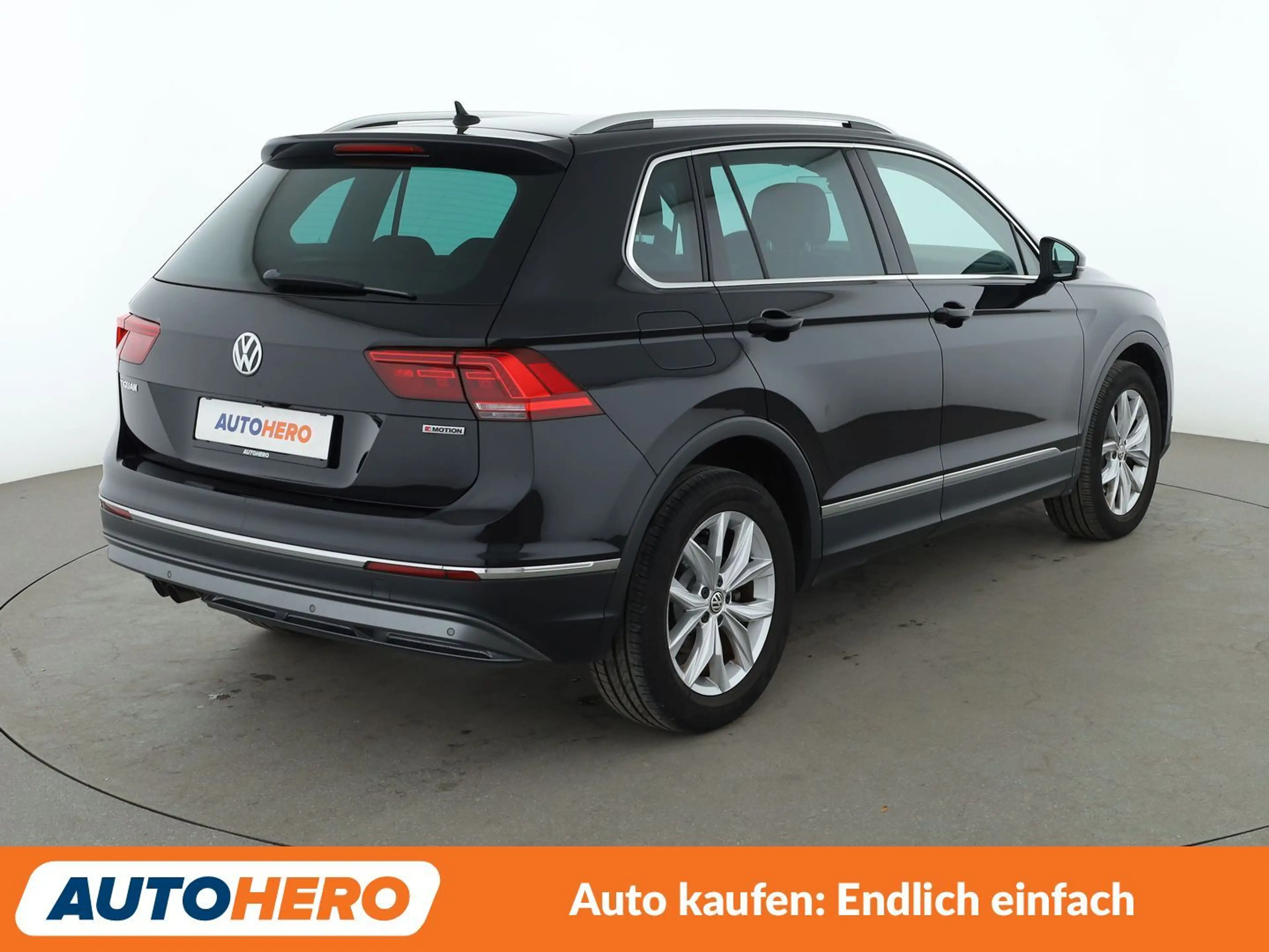 Volkswagen Tiguan 2.0 TDI Highline 4Motion BMT Aut.*NAVI* — photo 6