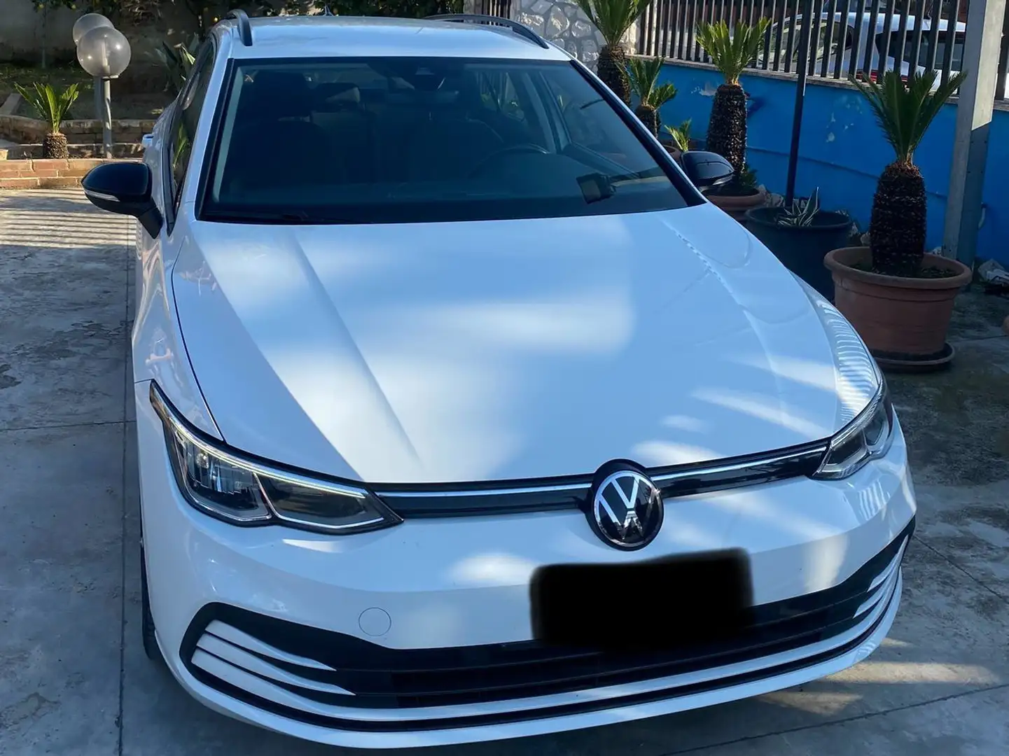 Volkswagen Golf Variant 1.6 tdi Highline 115cv dsg Blanco - 2