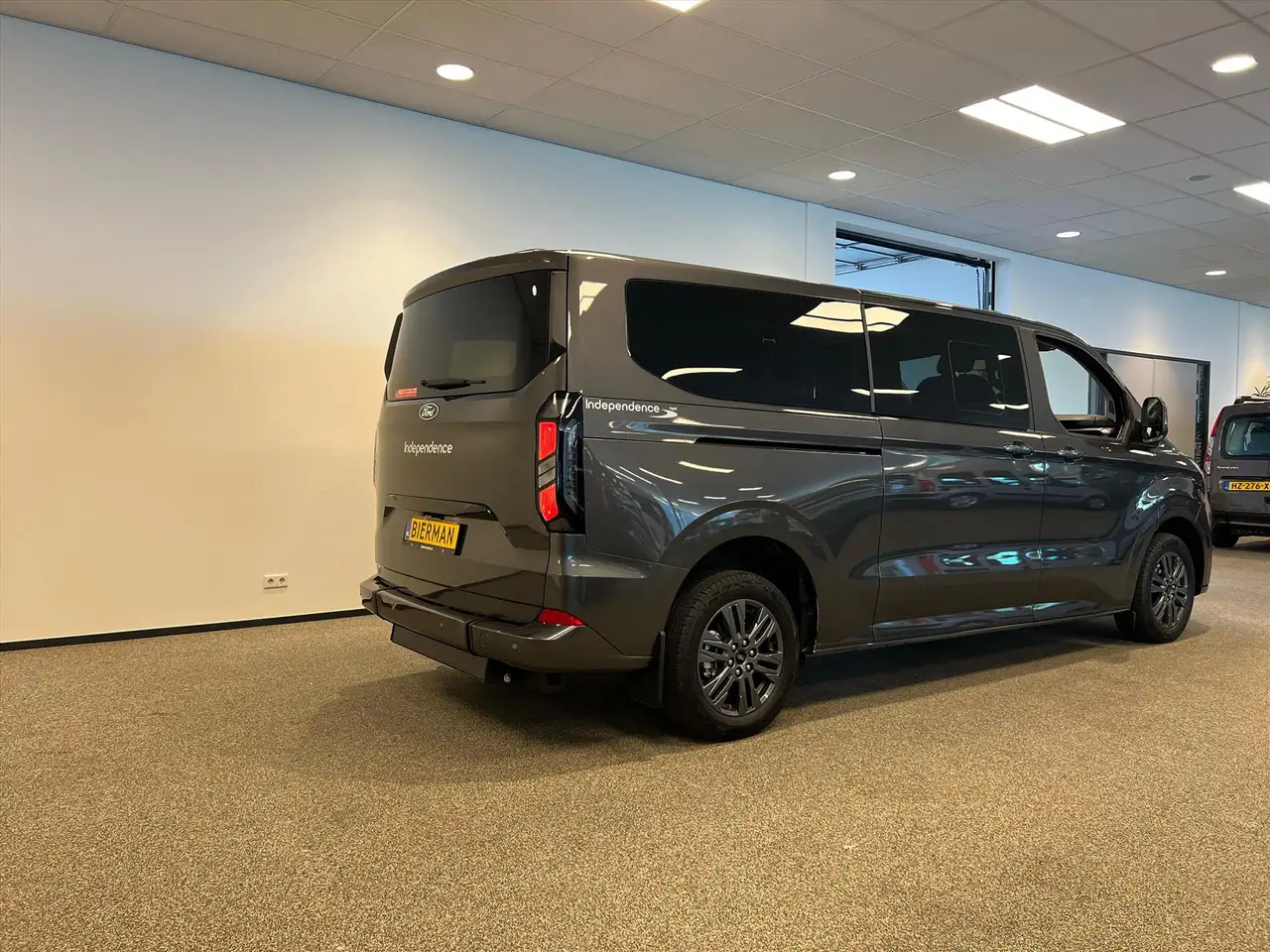 Ford Tourneo Custom 2026 — фото 7