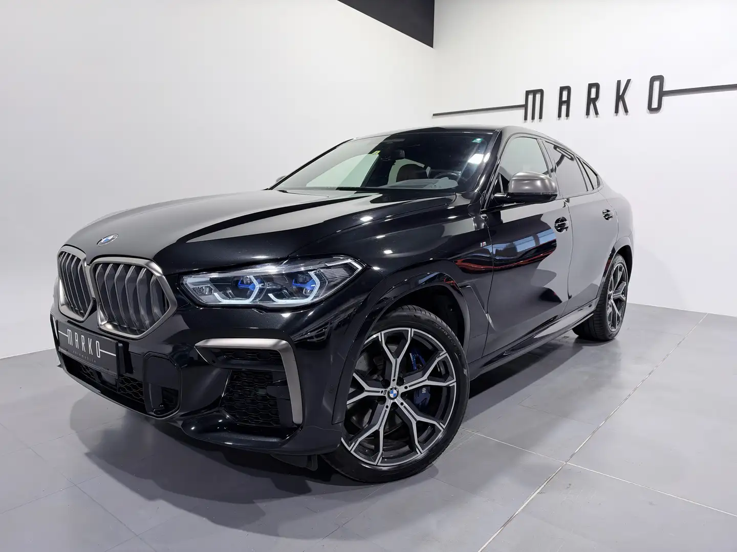 BMW X6 M M50i "netto export €40k" Schwarz - 1