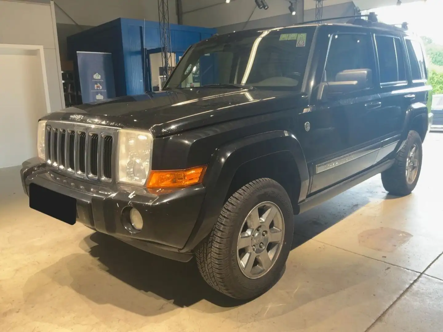 Jeep Commander 5.7 V8 Limited HEMI LPG S-Dach*AHK Noir - 1